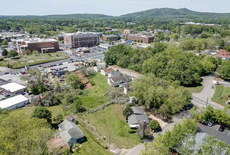Commercial Property for Sale in Cumming Georgia 30040